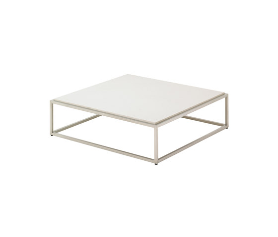 Cloud 100 x 100 Coffee Table (Quartz Top) | Coffee tables | Gloster Furniture GmbH