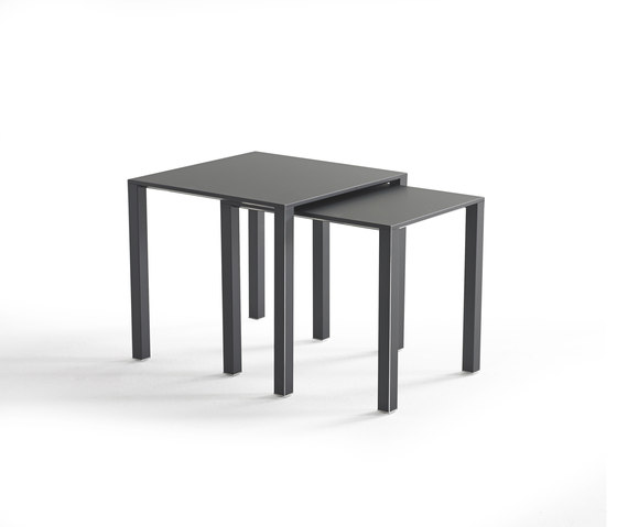 Infinity Side-table set | Tavolini alti | Yomei