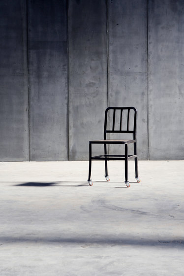 Metal Chair | Sillas | Heerenhuis