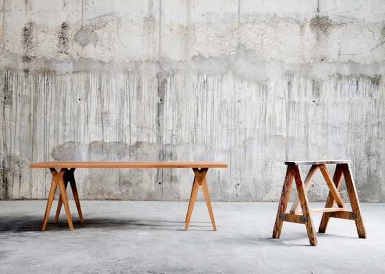 Yoy Table | Dining tables | QoWood