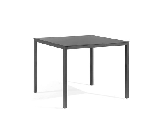 Quarto low square bar table | Mesas altas | Manutti