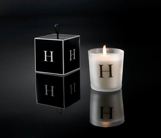 “H” candle | Candlesticks / Candleholder | Devon&Devon