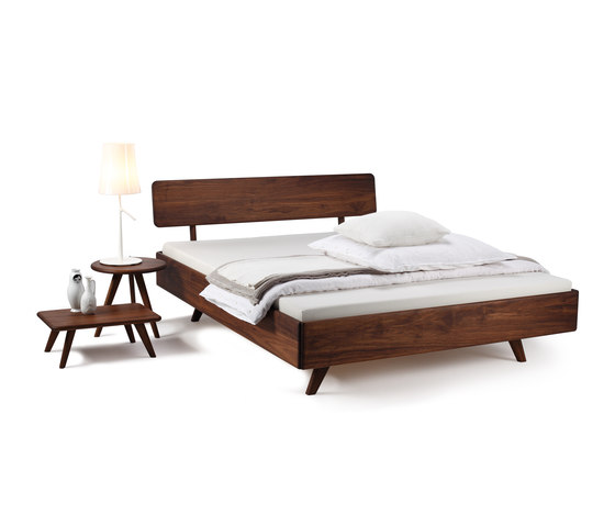 DONNA bed | Beds | Holzmanufaktur