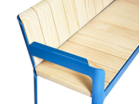 Air bench with backrest | Benches | Vestre