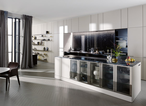 FloatingSpaces | SE 8008 LM | Fitted kitchens | SieMatic