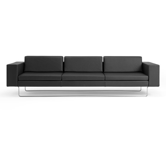 Low Cut Sofa | Canapés | +Halle