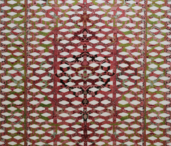 Mashup III red pink green | Tappeti / Tappeti design | I + I