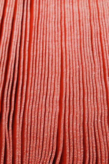 Wavelength red white | Alfombras / Alfombras de diseño | I + I