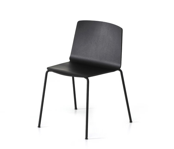 Rama Four Legs | Chairs | Kristalia