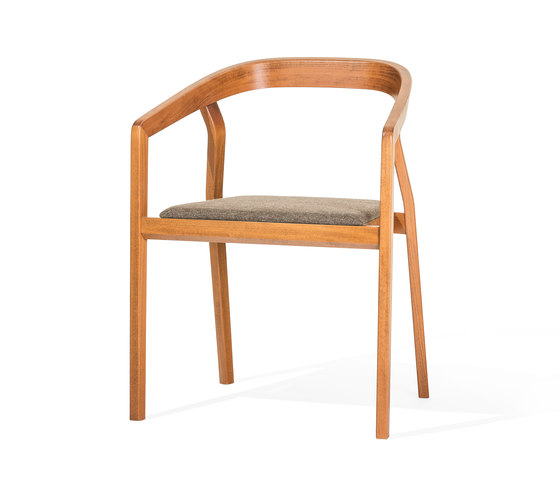 One Armlehnstuhl gepolstert | Stühle | TON A.S.