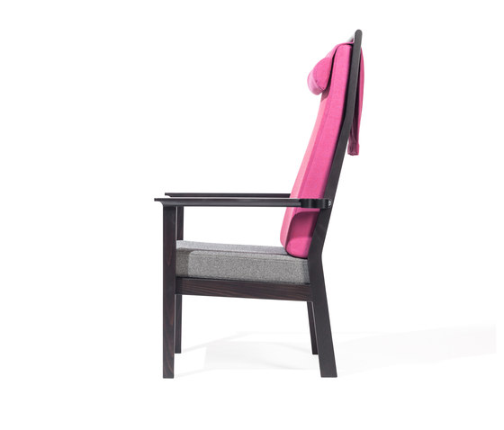 Santiago Single-high armchair | Poltrone | TON A.S.