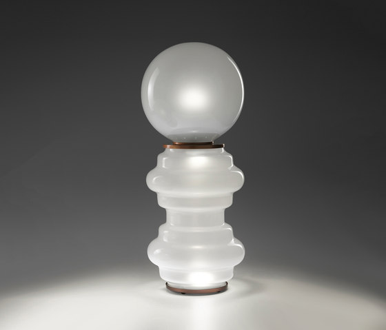 Luma Table Lamp L | Lámparas de sobremesa | ITALAMP