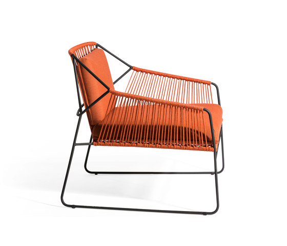 Sandur Club Chair Full Woven | Sillones | Oasiq