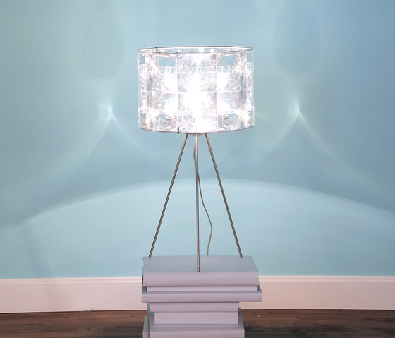 Lighthouse Table lamp small | Lampade tavolo | Innermost