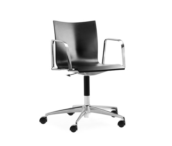 Chairik XL 135 | Chairs | Montana Furniture