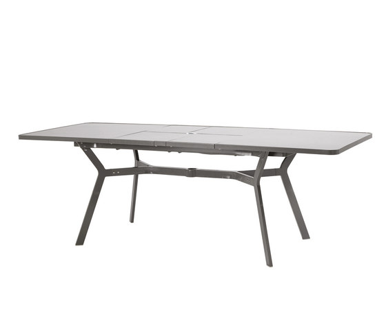 Ocean table | Dining tables | Ethimo