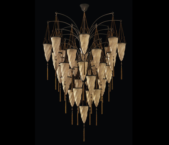 Cesendello suspended composition | Lámparas de suspensión | Venetia Studium