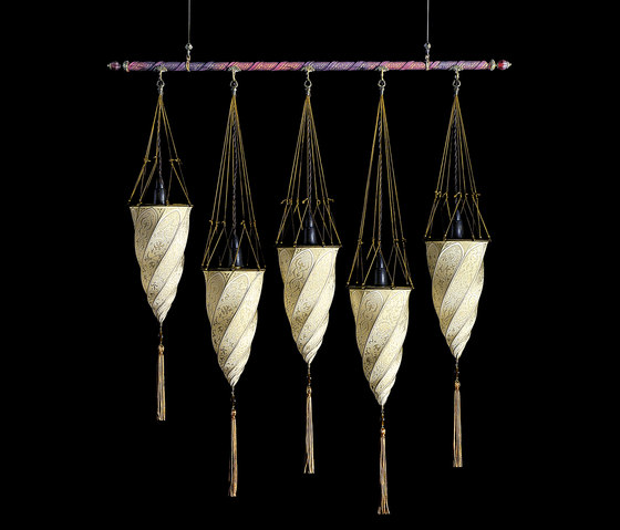 Cesendello on a rod with 5 lights | Suspensions | Venetia Studium