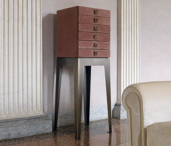 Lady | Sideboards | Longhi S.p.a.