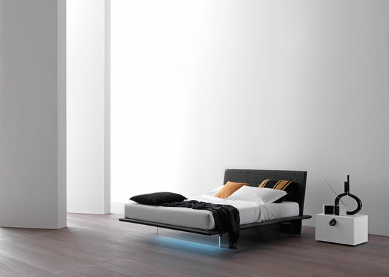 Plana upholstered_b | Beds | Presotto