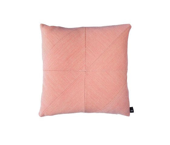 Puzzle Cushion Pure | Cojines | HAY