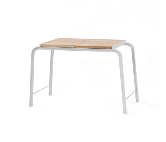 Tabloid Table Oak | side table | Tavolini alti | Vij5