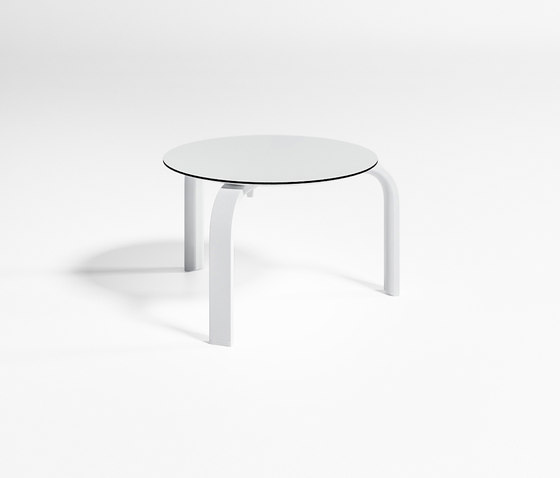 Stack Runder Tisch Liegestuhl | Beistelltische | GANDIABLASCO