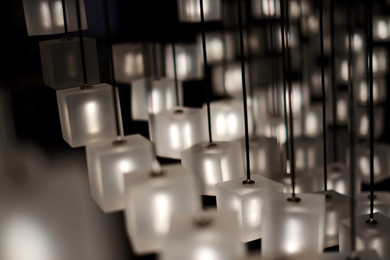 mobius | Suspended lights | Graypants