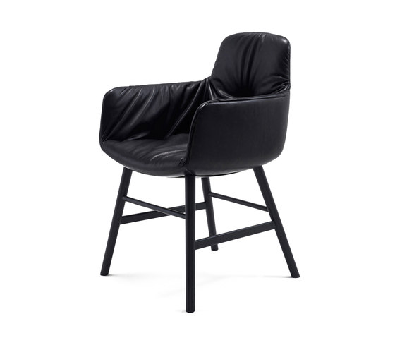 Leya | Armchair High with wooden frame round | Chairs | FREIFRAU MANUFAKTUR