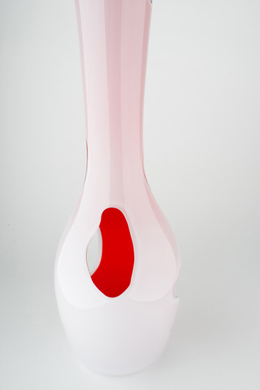 Ceci n’est pas un Vase | Floreros | VERONESE