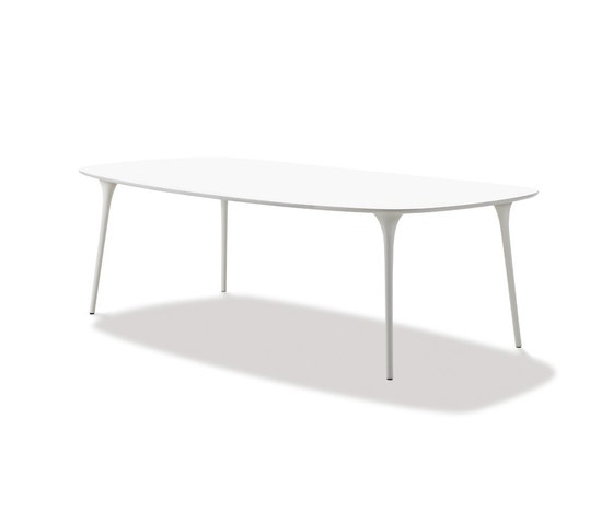 Melt table | Esstische | Fredericia Furniture