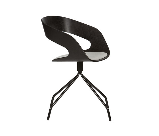 Chat swivel chair | Chairs | Plycollection