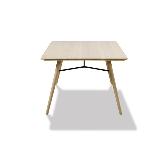 Spine dining table | Tavoli pranzo | Fredericia Furniture