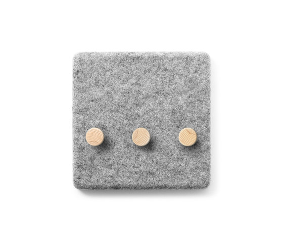 Felt Panel Coat Hanger | Hakenleisten | Audo Copenhagen