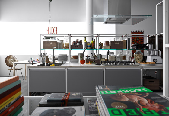 Meccanica | Metal | Fitted kitchens | Valcucine
