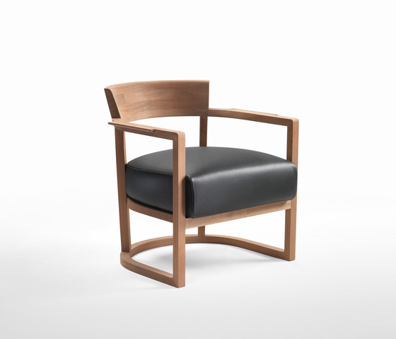 Barchetta Armchair | Armchairs | Flexform
