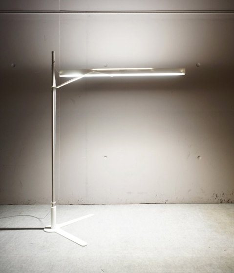 Bar Office Standard | Lámparas de pie | Ayal Rosin