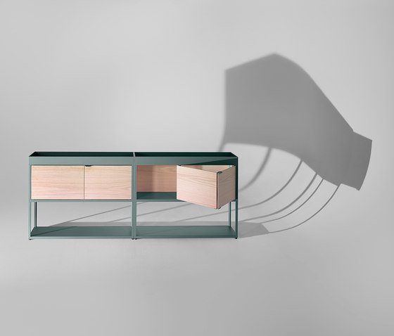 New Order Home Double Sideboard with Top Tray | Estantería | HAY