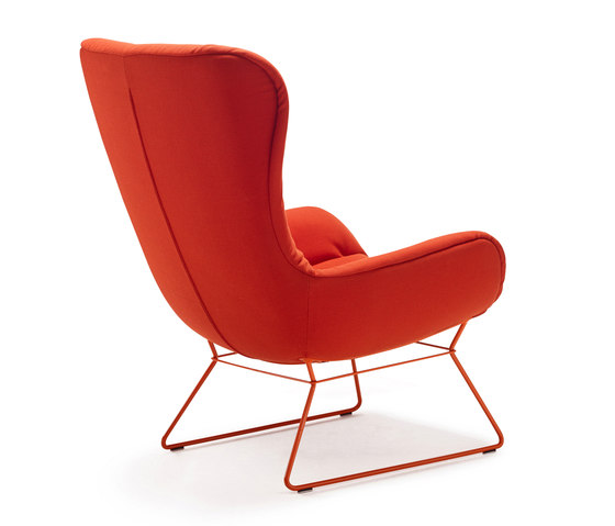 Leya | Wingback Chair with wire frame | Poltrone | FREIFRAU MANUFAKTUR