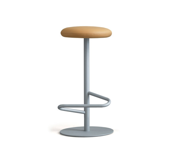 Odette Bar Stool 70 | Bar stools | Massproductions