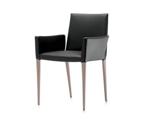 Bella P GM | armchair | Stühle | Frag