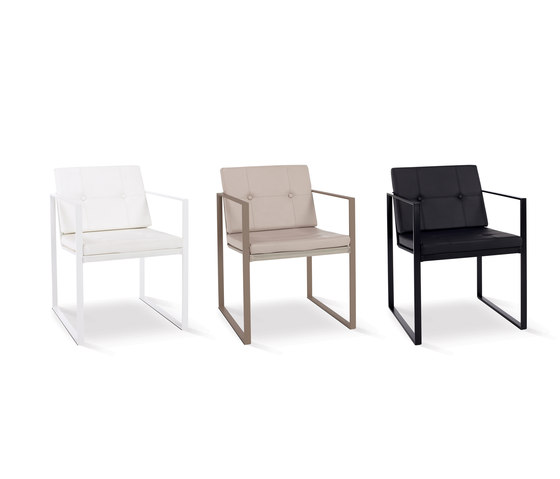 Cima Butaque powder coated | Chairs | FueraDentro
