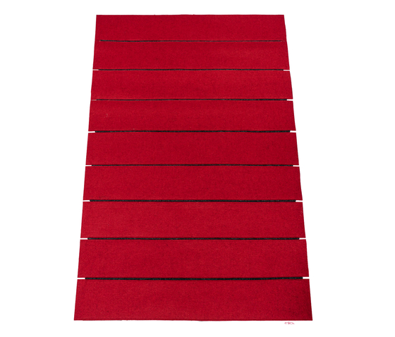 Red Throw Blanket | Tapis / Tapis de designers | fräch