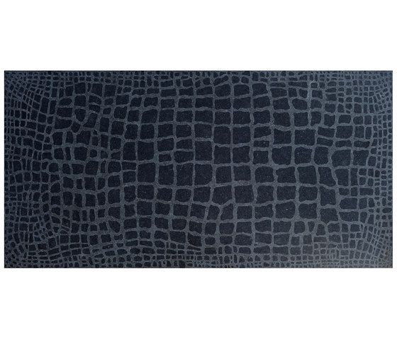 Cocco | Absolute Black Satinated | Natural stone tiles | Iqual