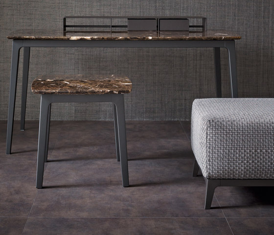 Olivier table basse | Tables d'appoint | Flou