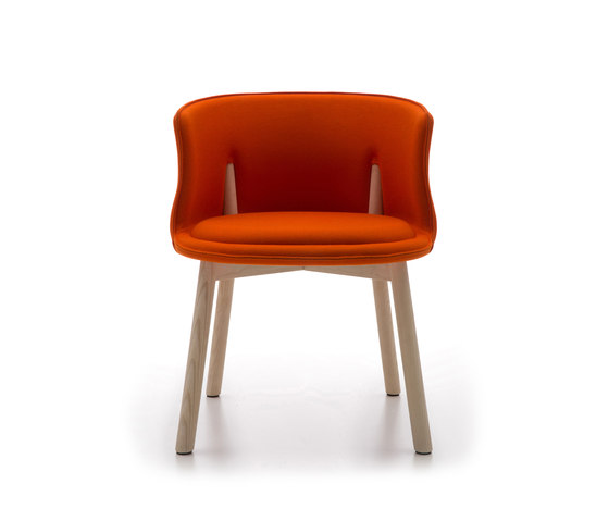 Peg Chair | Sillas | Cappellini
