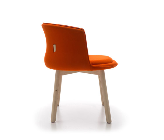 Peg Chair | Chairs | Cappellini