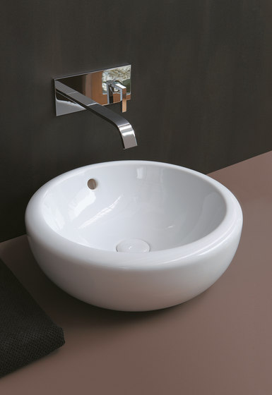 Fluid lavabo d’appoggio 45 | Lavabi | Ceramica Cielo