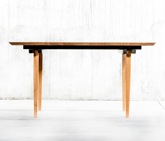 Indo Table | Dining tables | QoWood