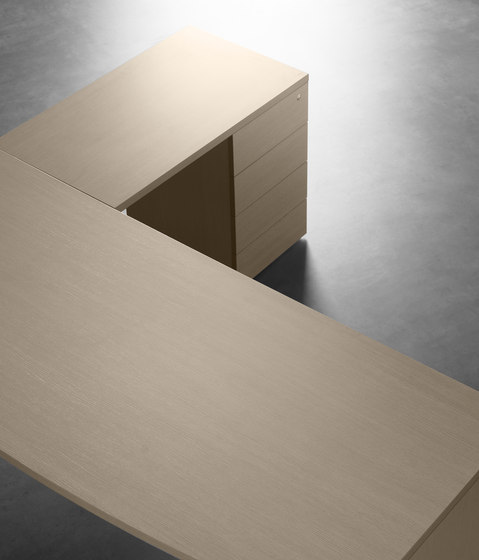 Blok table | Schreibtische | Forma 5